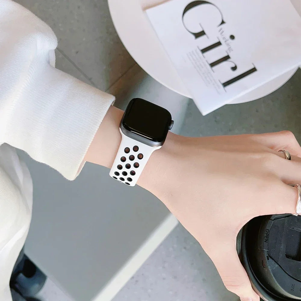 Stylish Sport Silicone Band For Apple Watch - Ideal Phone Accessories