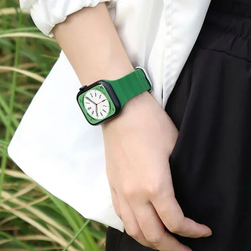 Elegant Ocean Silicone Band for Apple Watch - Ideal Phone Accessories